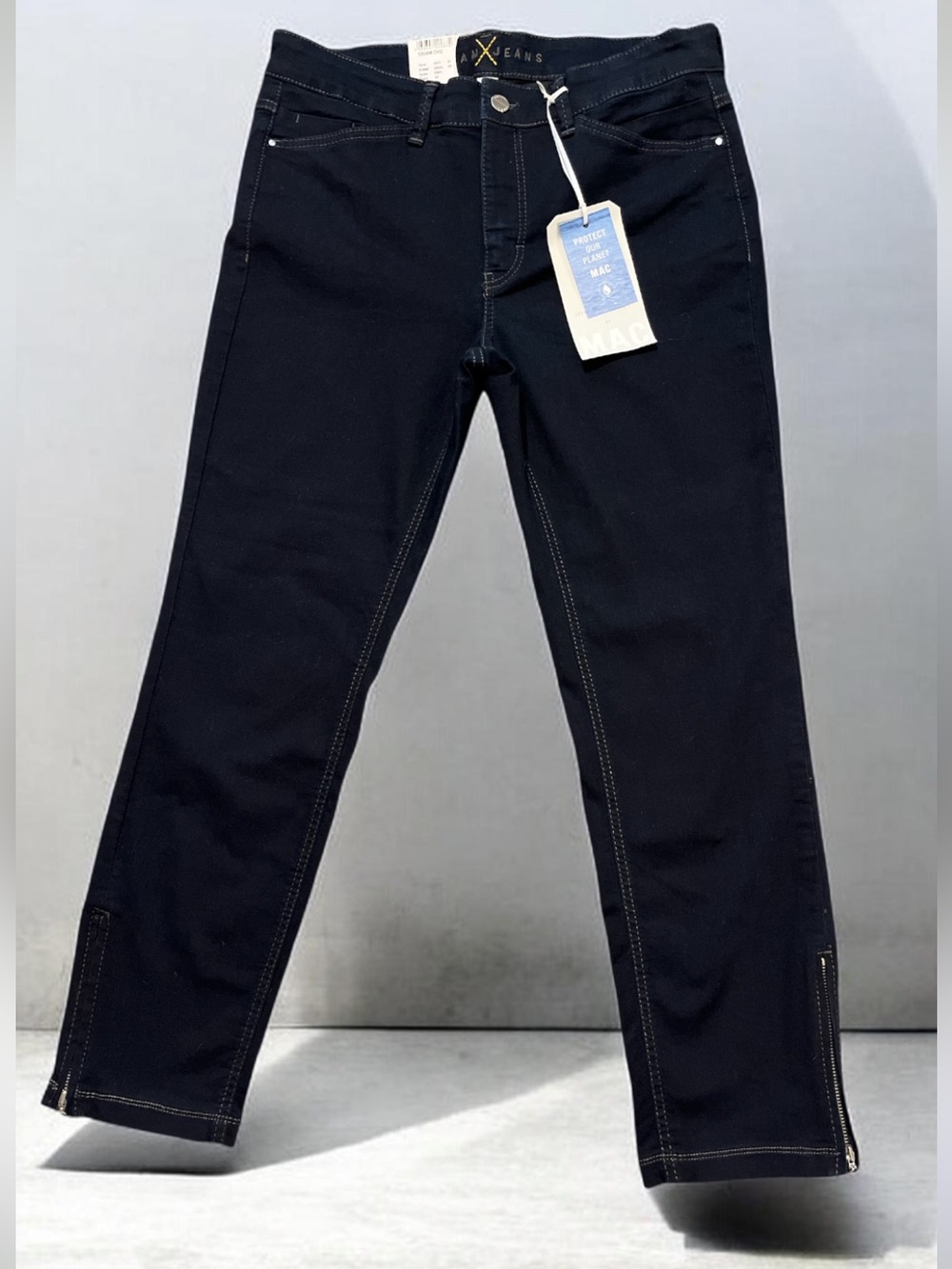 Mac Dream Chic Slim Fit Dark Blue Jeans with Ankle Zipper Size 10
